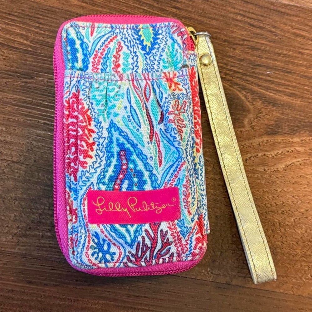 Lilly Pulitzer Colorful Coral Pattern Wallet Wristlet